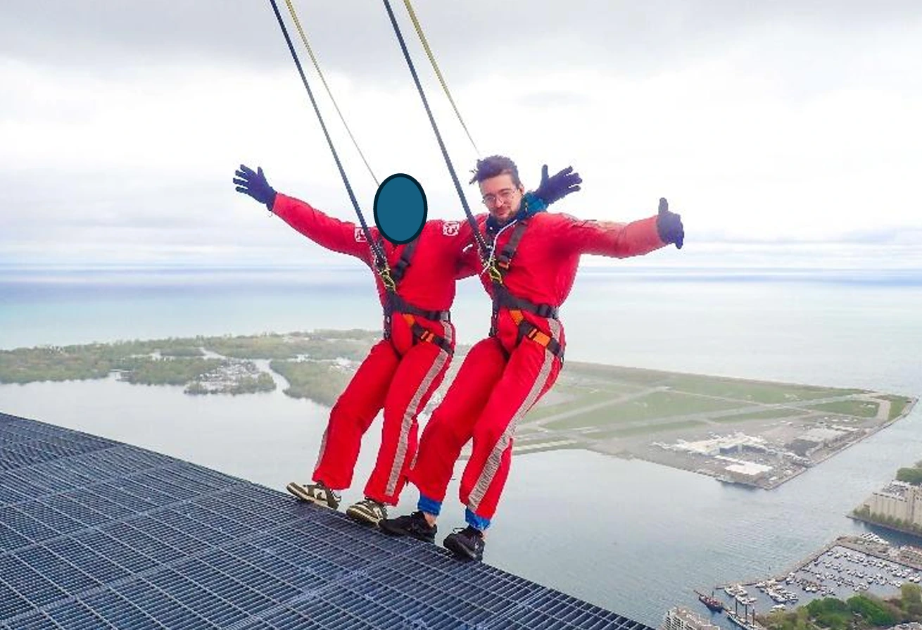 étudiants-sommet-CN-tower